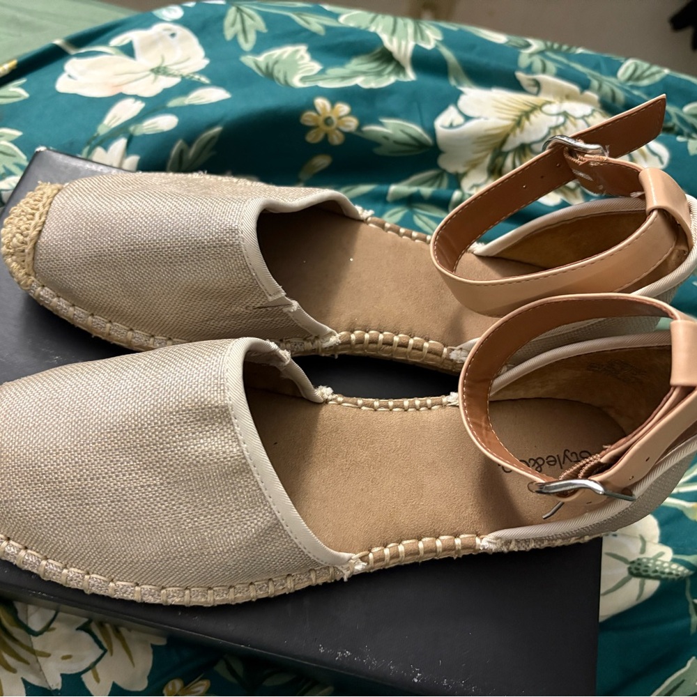Style & Co. Cream Espadrille Flats